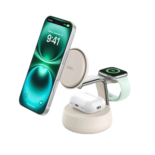 Belkin UltraCharge Pro 3-i-1 Qi2 Ladestativ - Sand