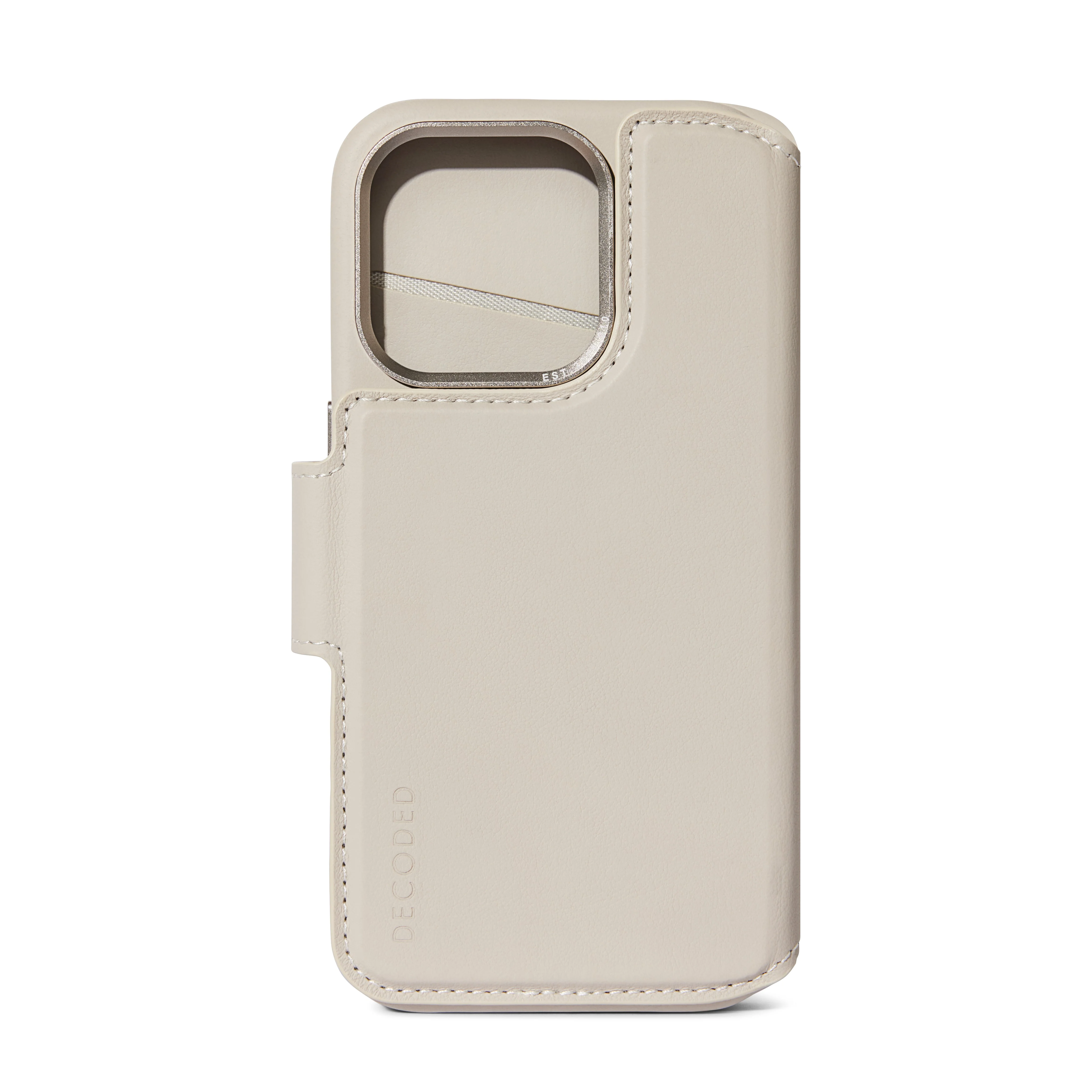Decoded Lommebokdeksel i skinn med MagSafe til iPhone 15 Pro - Clay