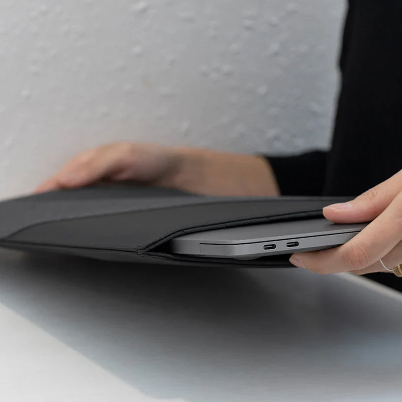 Native Union Stow Slim Mappe til MacBook 16"/15" - Slate - Image 4