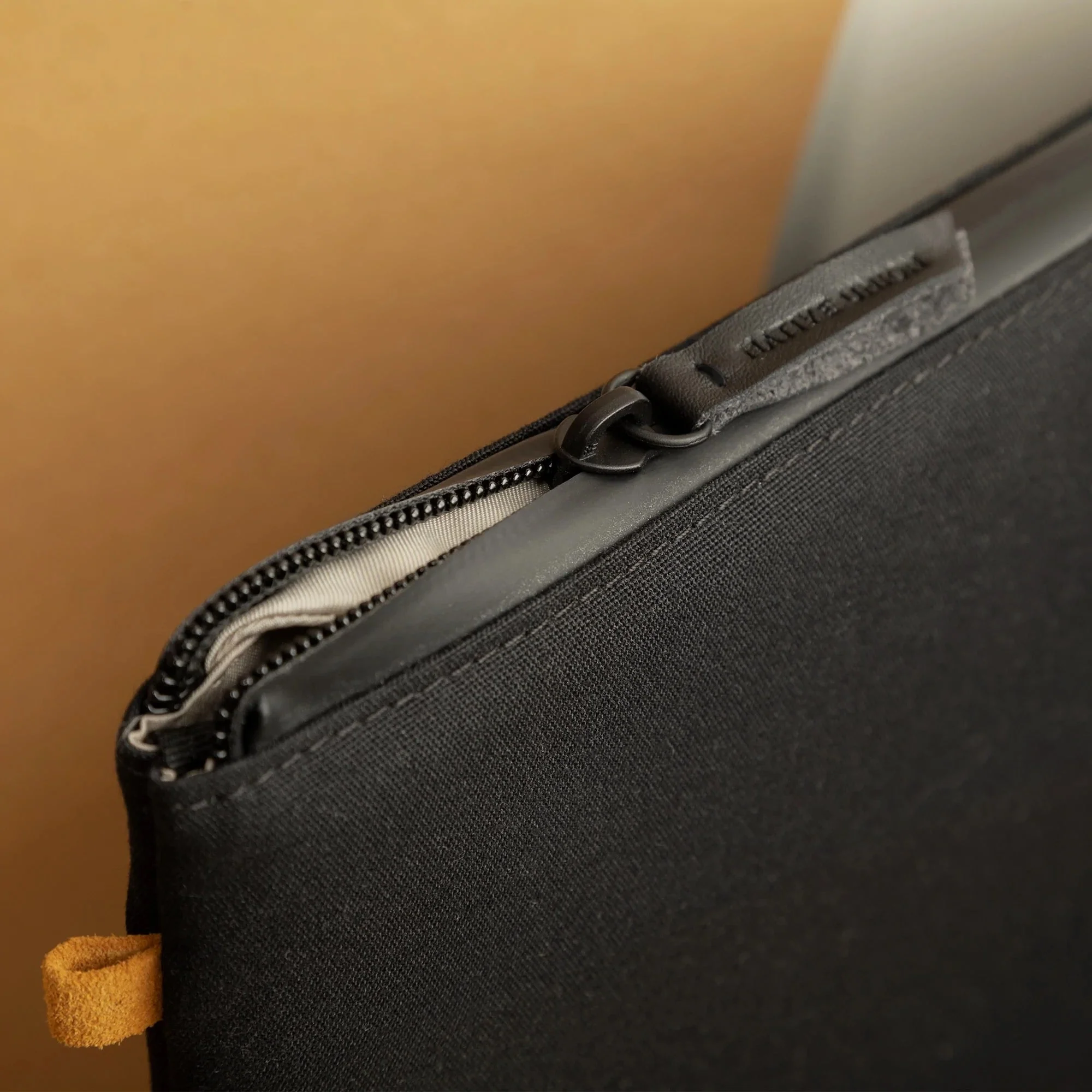 Native Union Mappe til MacBook 13" W.F.A - Svart - Image 3