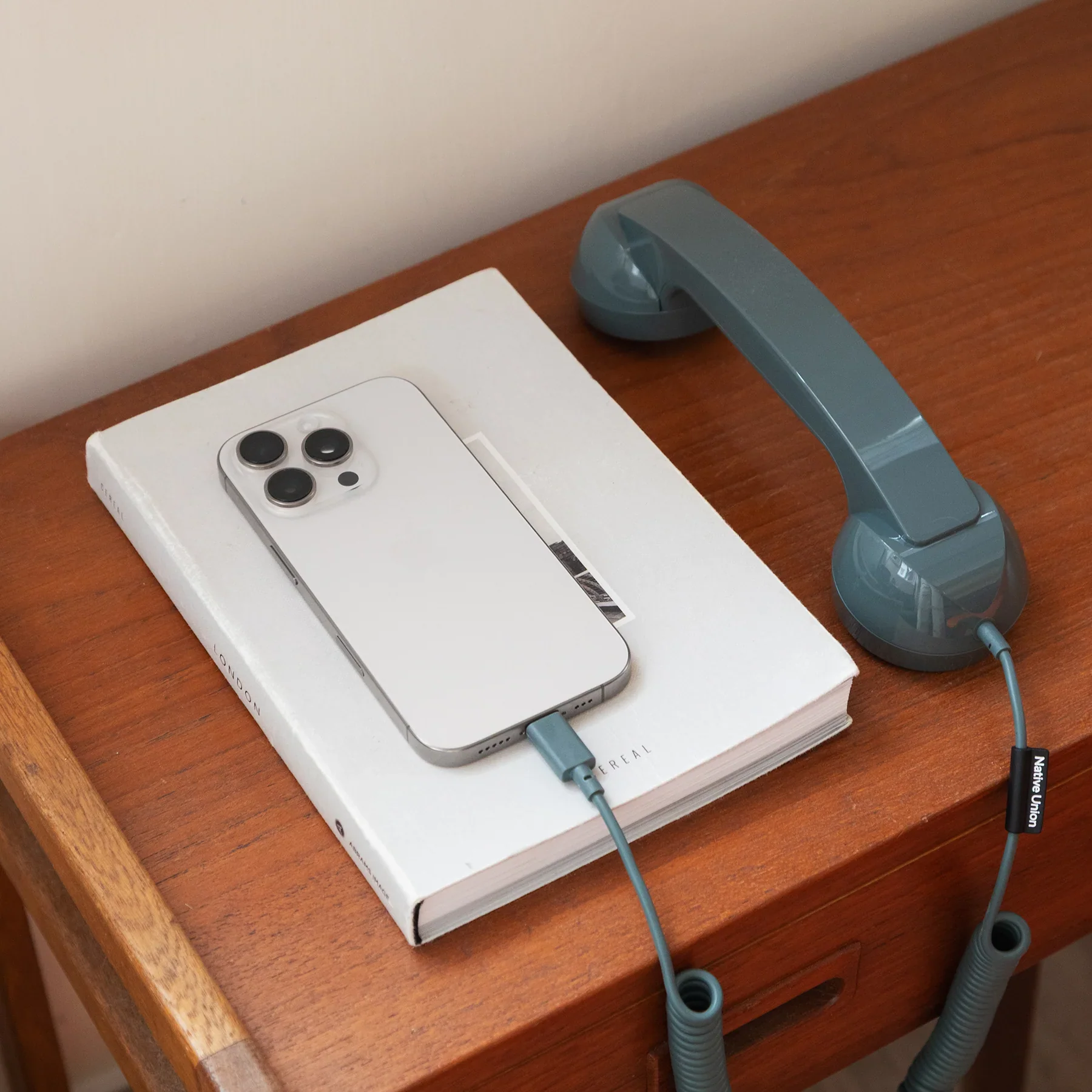 Native Union Pop Phone - Slate Green - Image 3