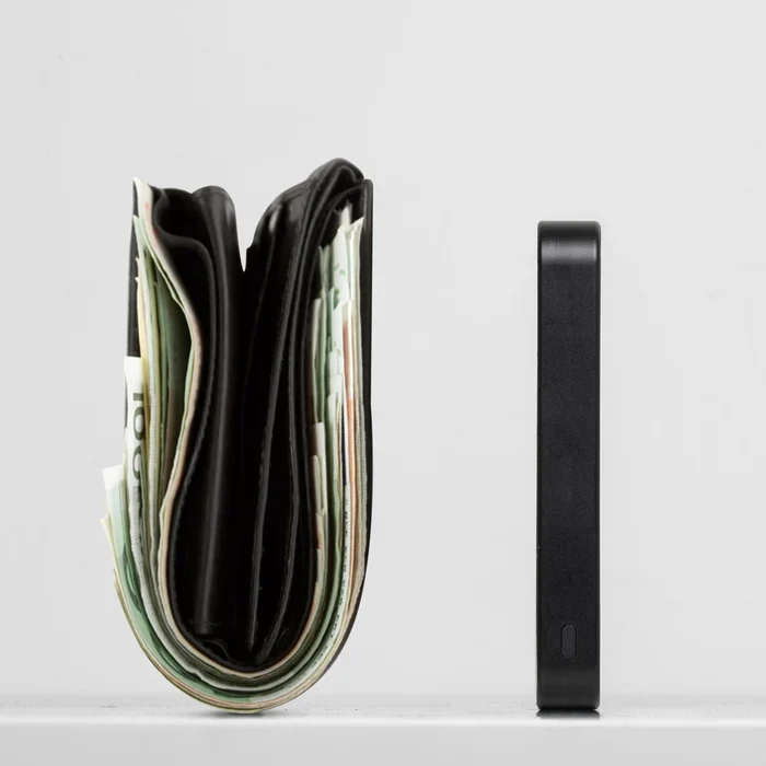 Native Union (RE)Classic 10 000 mAh Magnetisk Powerbank - Image 4