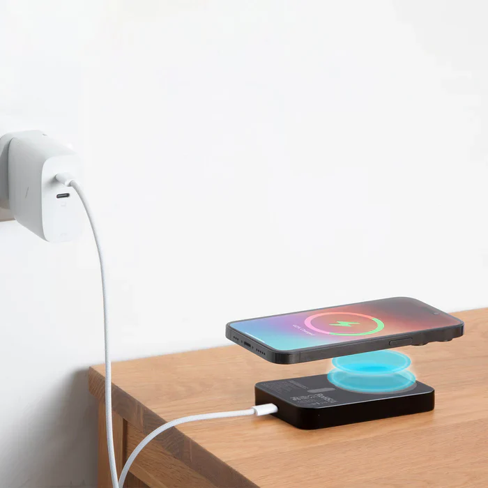 Native Union (RE)Classic 10 000 mAh Magnetisk Powerbank - Image 5