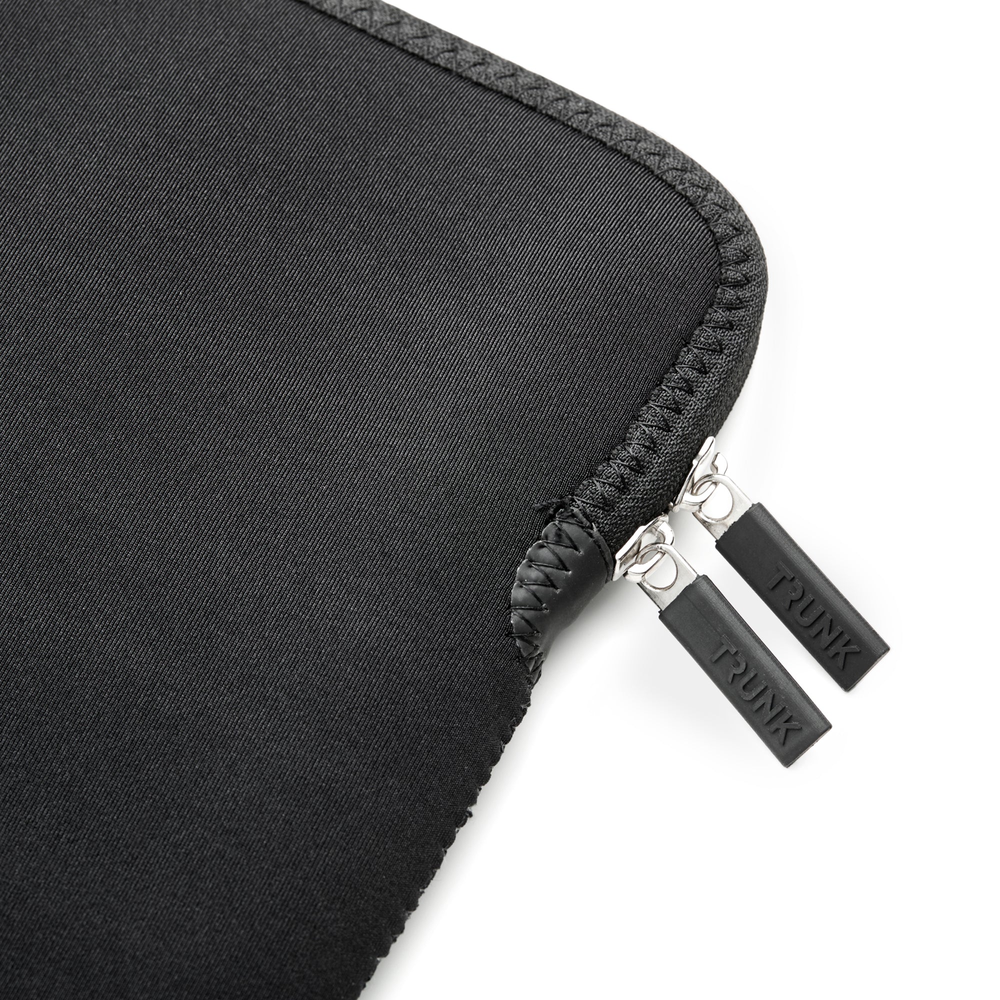 Trunk Neoprene Mappe til MacBook 13" - Svart - Image 3