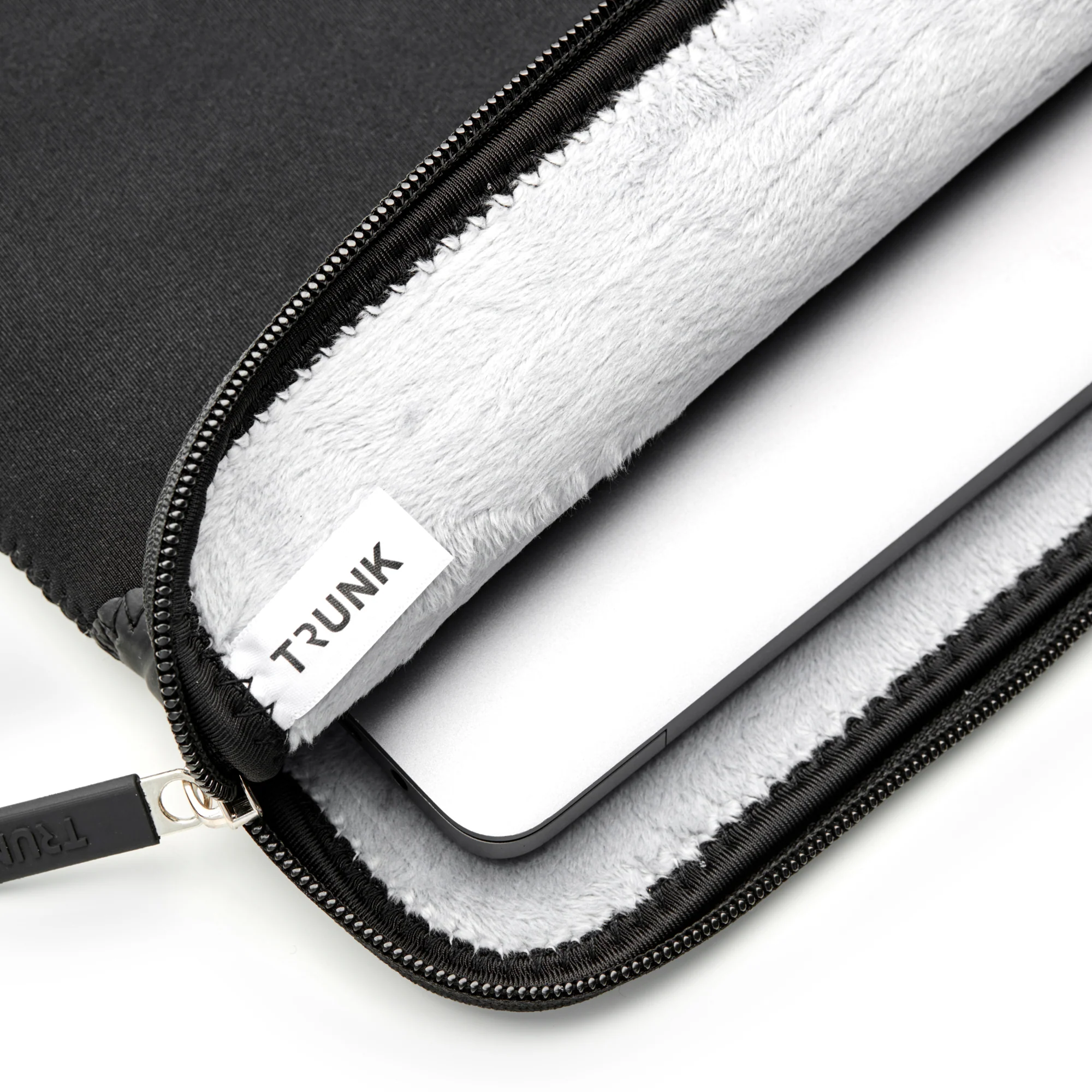 Trunk Neoprene Mappe til MacBook Pro 14" - Svart - Image 2